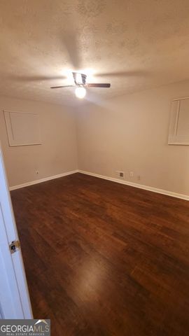 2915 La Jean Drive, Atlanta, GA 30349