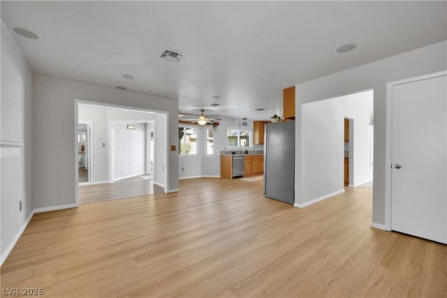 8283 Hidden Hills Drive, Las Vegas, NV 89123