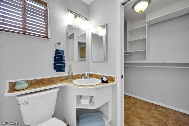 8283 Hidden Hills Drive, Las Vegas, NV 89123
