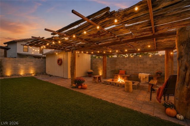 8283 Hidden Hills Drive, Las Vegas, NV 89123