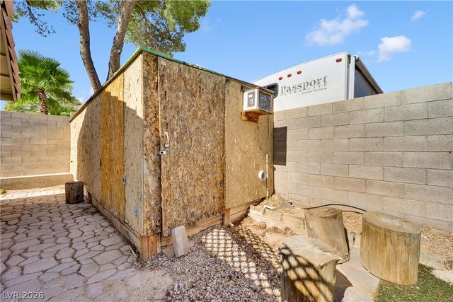 8283 Hidden Hills Drive, Las Vegas, NV 89123