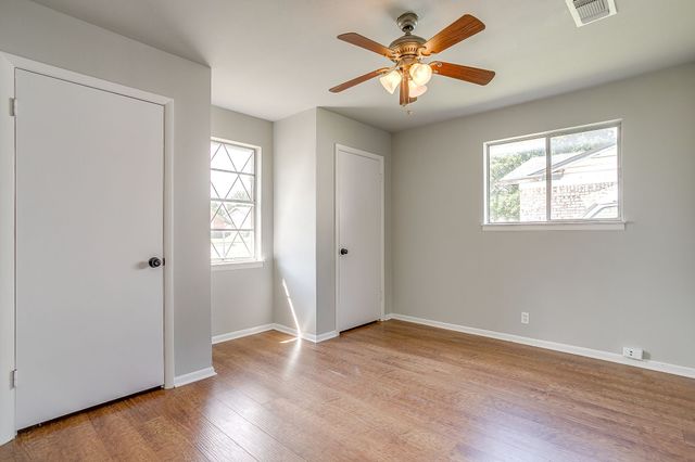 1413 Phillips Street, Cleburne, TX 76033