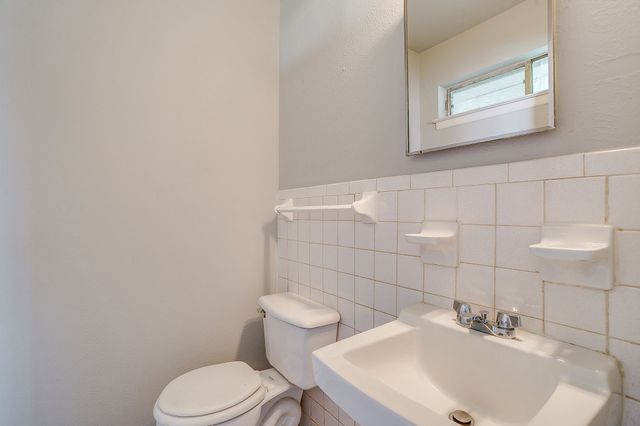 1413 Phillips Street, Cleburne, TX 76033