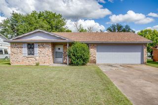 1413 Phillips Street, Cleburne, TX 76033