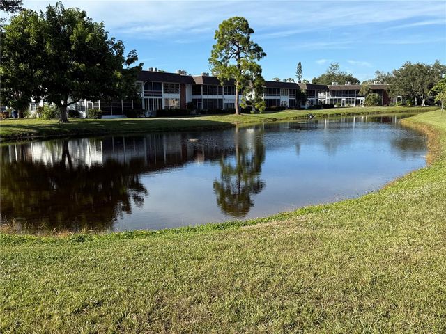 12 QUAILS RUN BOULEVARD 7, Englewood, FL 34223