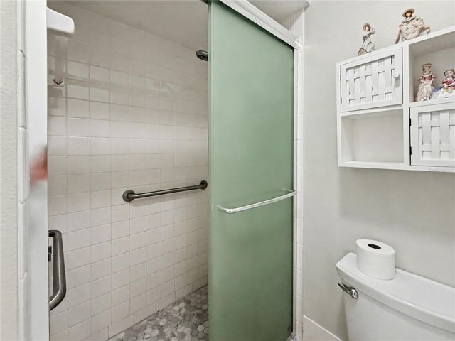 12 QUAILS RUN BOULEVARD 7, Englewood, FL 34223