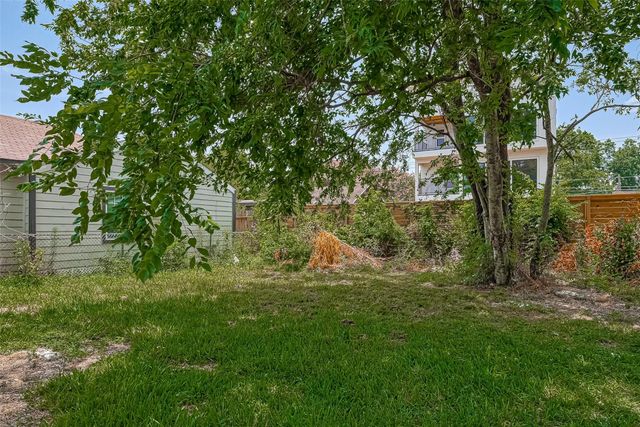 3270 Reeves Street A, Houston, TX 77004