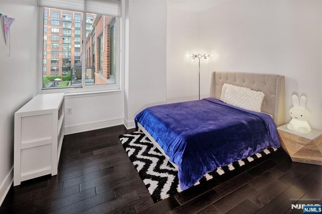 1100 Maxwell Lane 626, Hoboken, NJ 07030