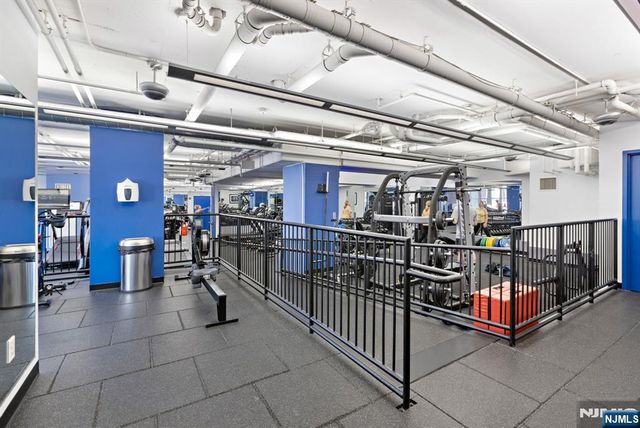 1100 Maxwell Lane 626, Hoboken, NJ 07030