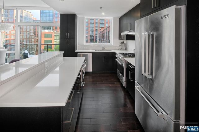 1100 Maxwell Lane 626, Hoboken, NJ 07030