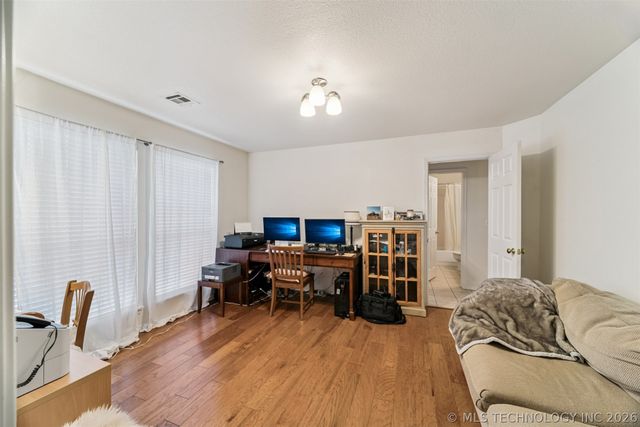 19820 E 45th Street S, Broken Arrow, OK 74014