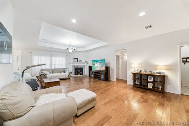 19820 E 45th Street S, Broken Arrow, OK 74014