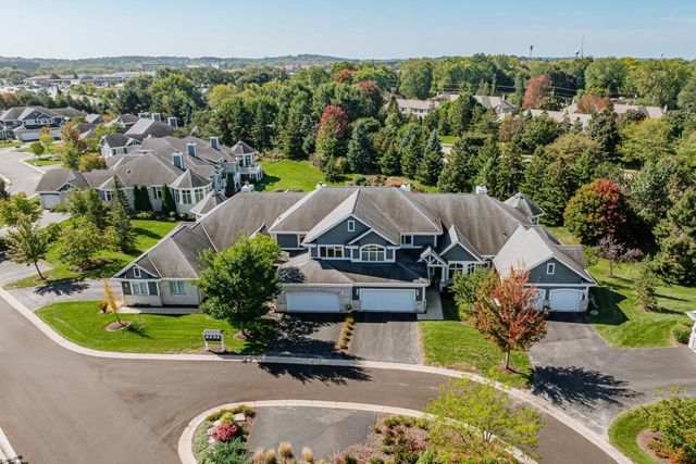 845 Lake ROAD #D, Brookfield, WI 53005