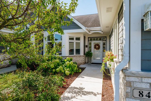 845 Lake ROAD #D, Brookfield, WI 53005