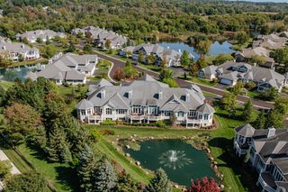 845 Lake ROAD #D, Brookfield, WI 53005