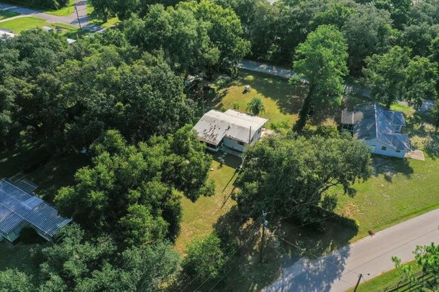 5888 SE 164TH AVENUE, Ocklawaha, FL 32179
