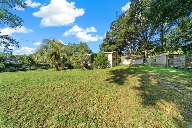 5888 SE 164TH AVENUE, Ocklawaha, FL 32179