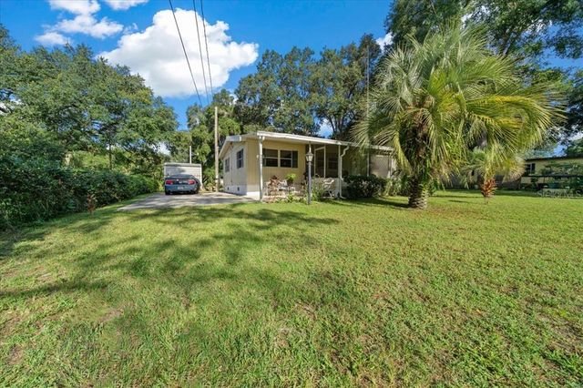 5888 SE 164TH AVENUE, Ocklawaha, FL 32179