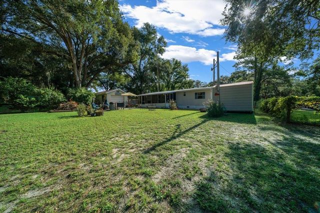 5888 SE 164TH AVENUE, Ocklawaha, FL 32179