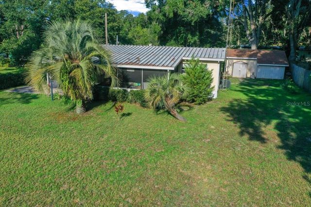 5888 SE 164TH AVENUE, Ocklawaha, FL 32179