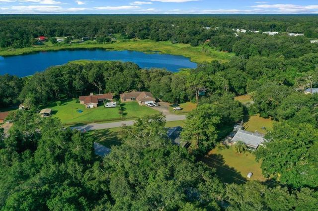 5888 SE 164TH AVENUE, Ocklawaha, FL 32179