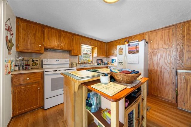 5888 SE 164TH AVENUE, Ocklawaha, FL 32179