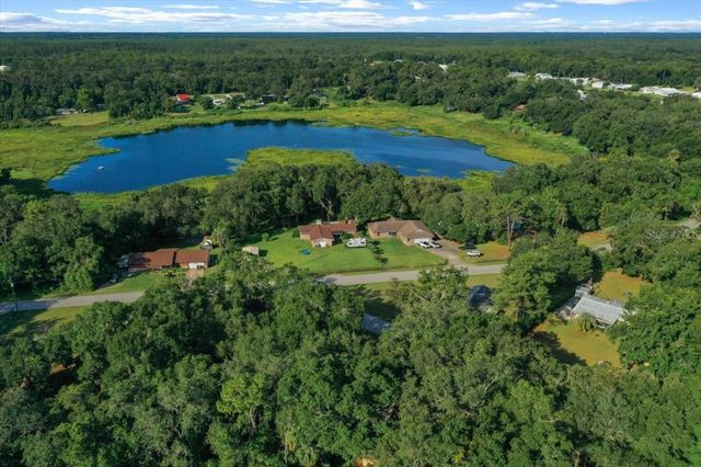 5888 SE 164TH AVENUE, Ocklawaha, FL 32179