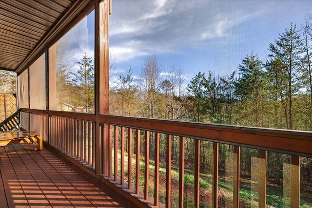 223 Red Bud Lane, Hiawassee, GA 30546