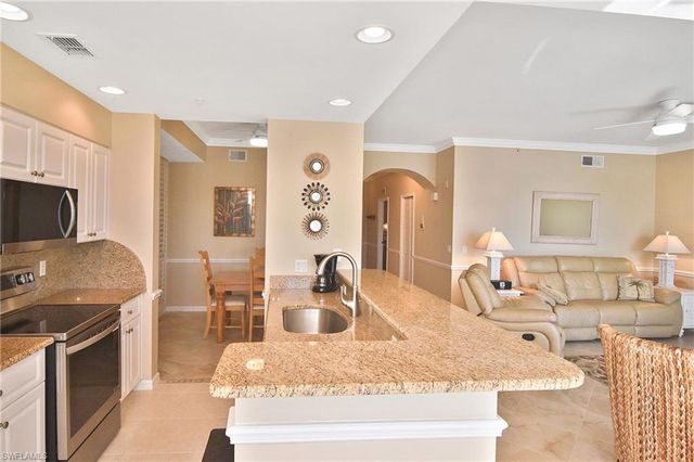 10361 Butterfly Palm DR # 723, Fort Myers, FL 33966