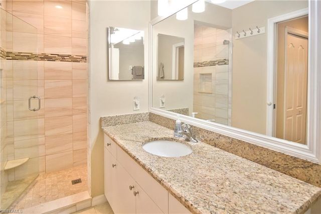 10361 Butterfly Palm DR # 723, Fort Myers, FL 33966