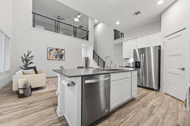 1610 Happy Valley Street, Montgomery, TX 77316