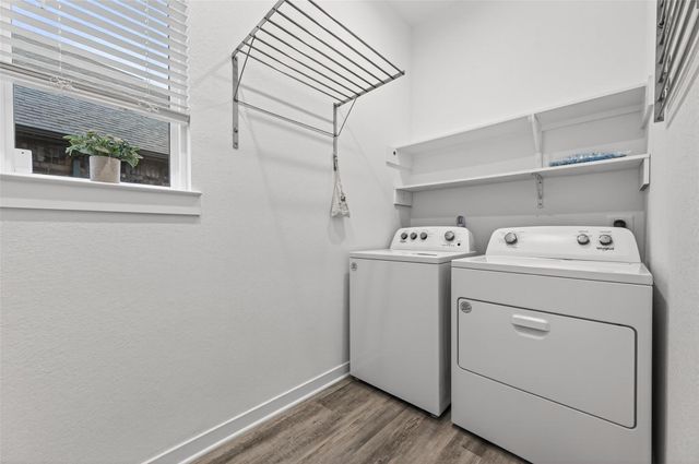 1610 Happy Valley Street, Montgomery, TX 77316