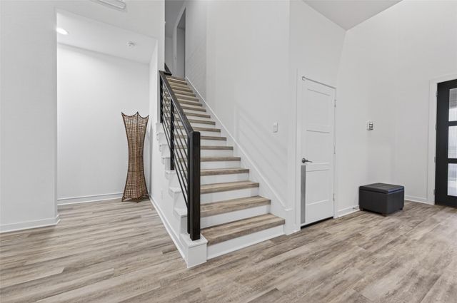 1610 Happy Valley Street, Montgomery, TX 77316