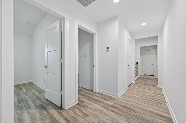 1610 Happy Valley Street, Montgomery, TX 77316