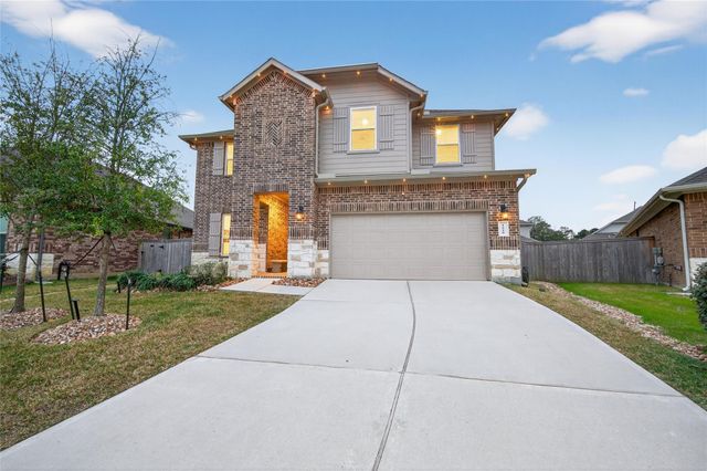 1610 Happy Valley Street, Montgomery, TX 77316