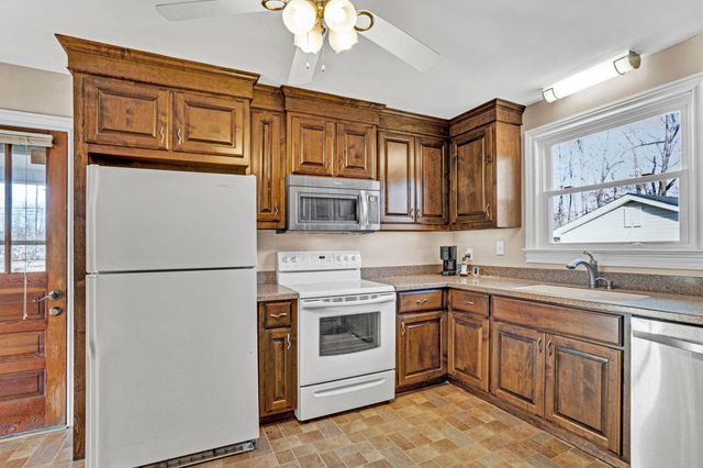 10 Powell Drive, Greenville, SC 29617