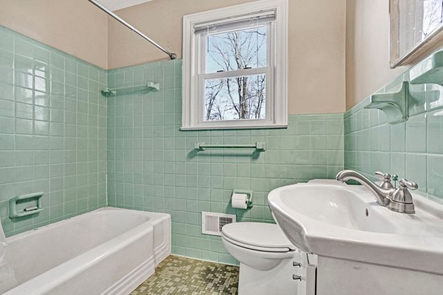 10 Powell Drive, Greenville, SC 29617