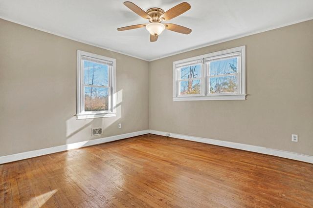 10 Powell Drive, Greenville, SC 29617