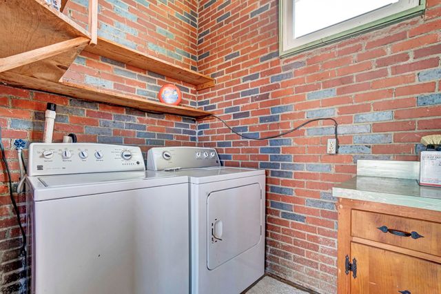 10 Powell Drive, Greenville, SC 29617