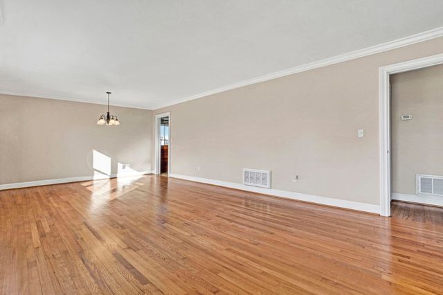 10 Powell Drive, Greenville, SC 29617