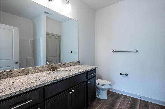 1820 Forkview Court, Lawrenceville, GA 30044