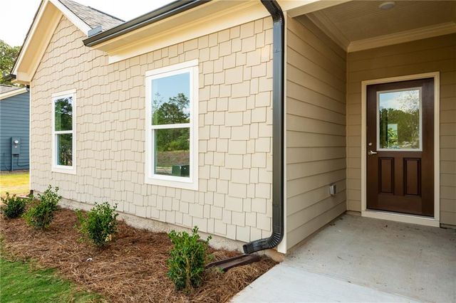 1820 Forkview Court, Lawrenceville, GA 30044
