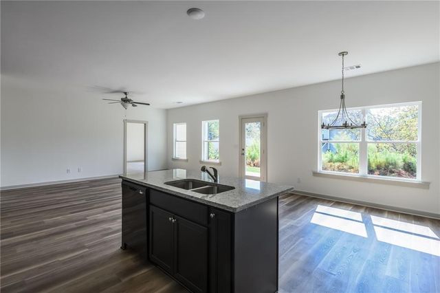 1820 Forkview Court, Lawrenceville, GA 30044