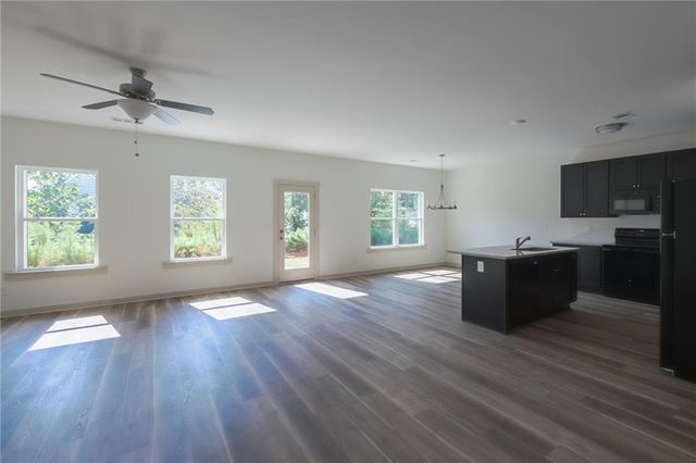 1820 Forkview Court, Lawrenceville, GA 30044
