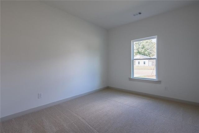 1820 Forkview Court, Lawrenceville, GA 30044