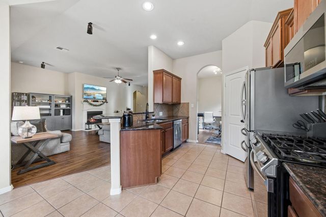 22050 Mission Canyon Lane, Porter, TX 77365