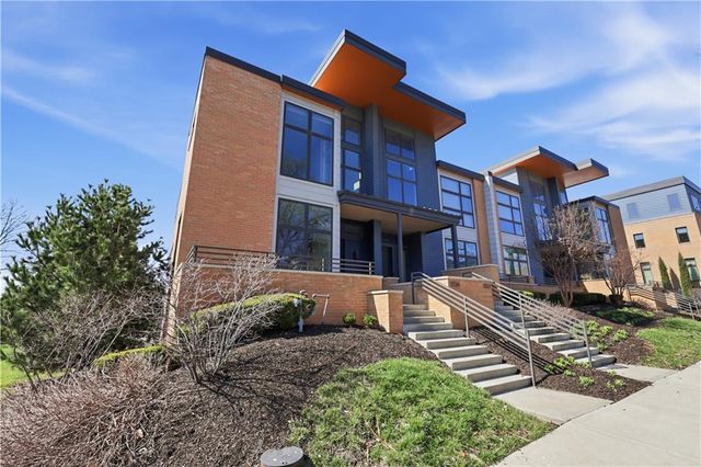 1724 Madison Avenue, Kansas City, MO 64108