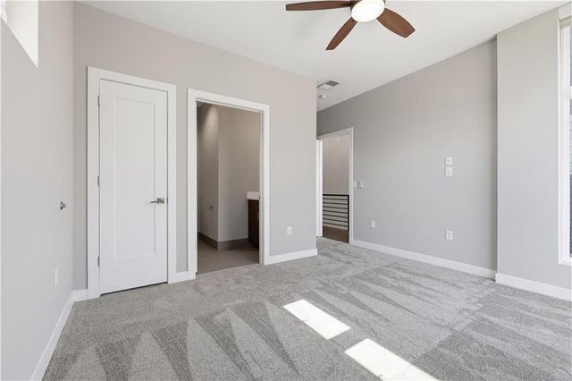1724 Madison Avenue, Kansas City, MO 64108