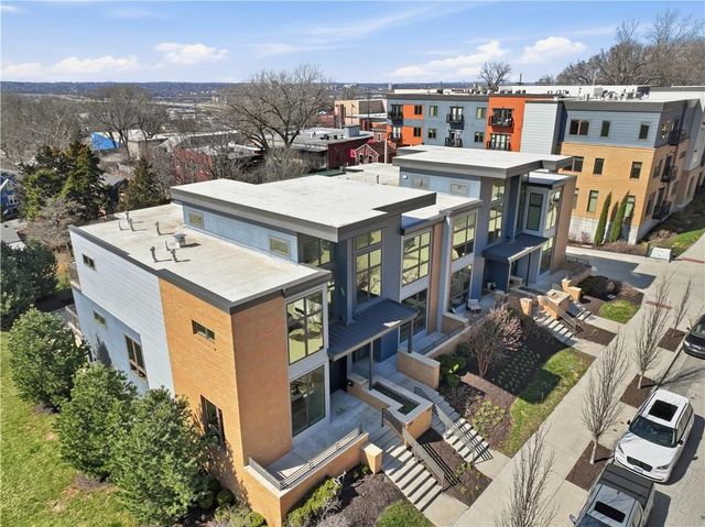 1724 Madison Avenue, Kansas City, MO 64108