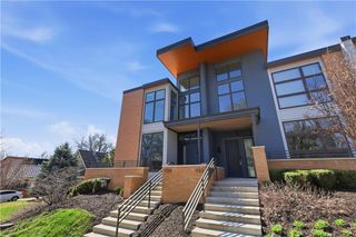 1724 Madison Avenue, Kansas City, MO 64108